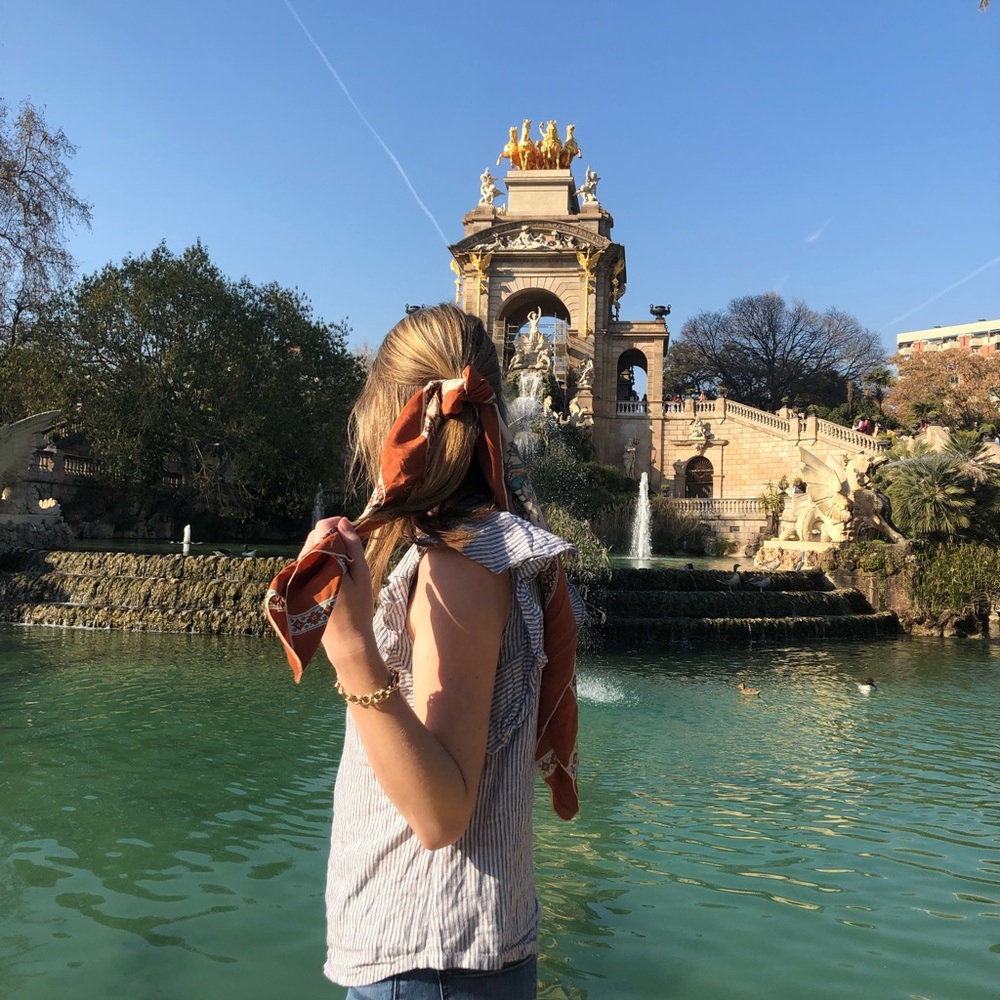 Meet your Posher, Emily